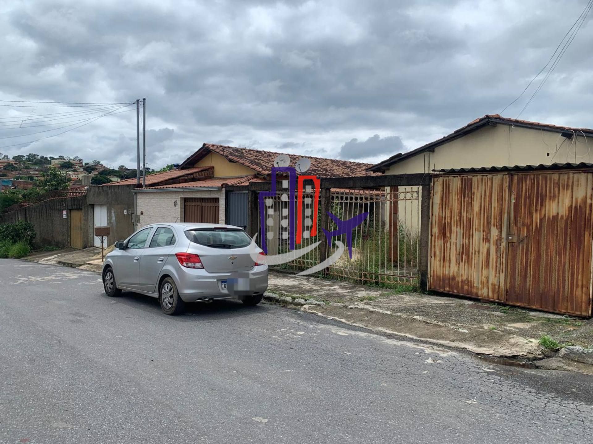 Casa Para Vender com 02 quartos no bairro São Pedro em Esmeraldas