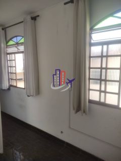 Casa Para Vender com 03 quartos 01 suíte no bairro Novo Eldorado em Contagem