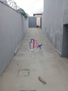 Casa Para Vender com 02 quartos no bairro Planalto em Mateus Leme