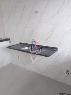 Casa Para Vender com 02 quartos no bairro Planalto em Mateus Leme