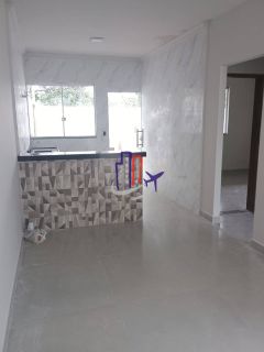 Casa Para Vender com 02 quartos no bairro Planalto em Mateus Leme