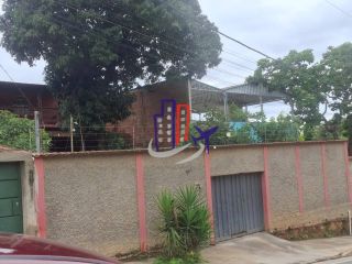 Casa Para Vender com 03 quartos no bairro Tupã em Contagem