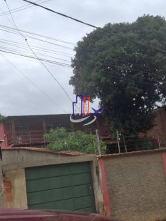 Casa Para Vender com 03 quartos no bairro Tupã em Contagem