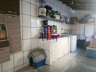 Casa Para Vender com 04 quartos 01 suíte no bairro Glória em Belo Horizonte