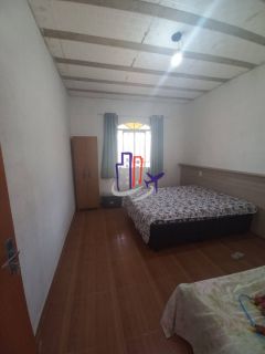 Casa Para Vender com 04 quartos 01 suíte no bairro Glória em Belo Horizonte