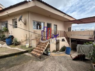 Casa Para Vender com 04 quartos 02 suítes no bairro Jardim Vera Cruz em Contagem