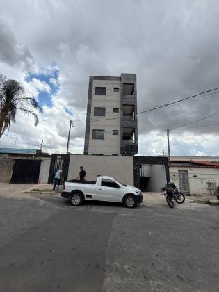 Cobertura  com 03 quartos 01 suítes no bairro Novo Eldorado em Contagem