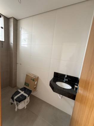 Cobertura  com 03 quartos 01 suítes no bairro Novo Eldorado em Contagem