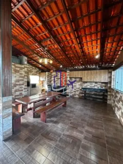 Casa Para Vender com 04 quartos 01 suíte no bairro Palmares em Ibirité