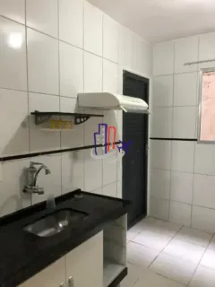 Casa Geminada  com 03 quartos 01 suítes no bairro Novo Horizonte em Ibirité