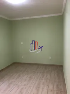 Casa Geminada  com 03 quartos 01 suítes no bairro Novo Horizonte em Ibirité