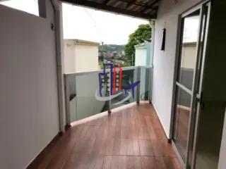 Casa Geminada  com 03 quartos 01 suítes no bairro Novo Horizonte em Ibirité