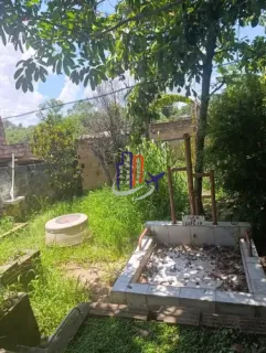 Casa Para Vender com 03 quartos no bairro Jardim Montreal em Ibirité