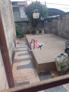 Casa Para Vender com 05 quartos no bairro Coqueiros em Belo Horizonte