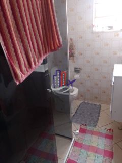 Casa Para Vender com 05 quartos no bairro Coqueiros em Belo Horizonte