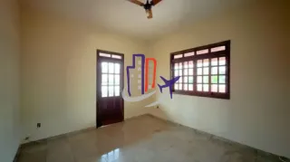 Casa Para Vender com 04 quartos 01 suíte no bairro Tirol em Belo Horizonte