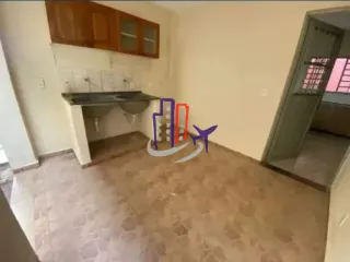 Casa Para Vender com 04 quartos 01 suíte no bairro Tirol em Belo Horizonte