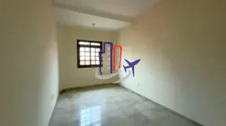 Casa Para Vender com 04 quartos 01 suíte no bairro Tirol em Belo Horizonte