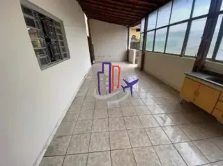 Casa Para Vender com 04 quartos 01 suíte no bairro Tirol em Belo Horizonte