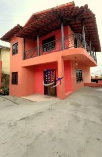 Casa Para Vender com 04 quartos 01 suíte no bairro Tirol em Belo Horizonte