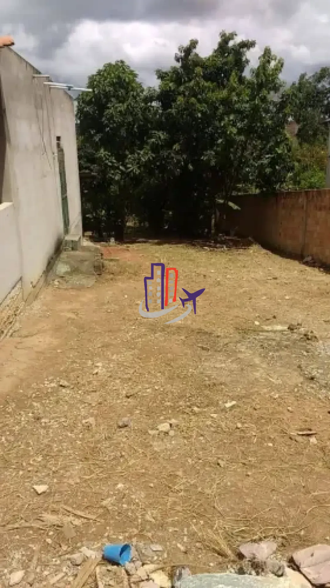 Casa Para Vender com 1 quartos no bairro Flórida em Esmeraldas