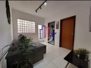 Casa Para Vender com 02 quartos no bairro Parque das Acácias em Betim