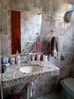 Casa Para Vender com 4 quartos no bairro Jardim Vera Cruz/Riacho em Contagem