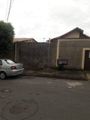 Casa Para Vender com 4 quartos no bairro Jardim Vera Cruz/Riacho em Contagem