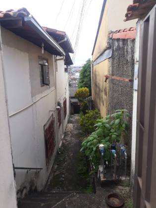 Casa Para Vender com 4 quartos no bairro Jardim Vera Cruz/Riacho em Contagem