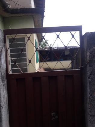 Casa Para Vender com 4 quartos no bairro Jardim Vera Cruz/Riacho em Contagem