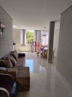 Casa Para Vender com 03 quartos 03 suítes no bairro Tropical em Contagem