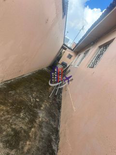 Casa Para Vender com 03 quartos 01 suítes no bairro Alto das Flores em Betim