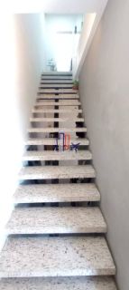 Casa Para Vender com 03 quartos 01 suítes no bairro Tropical em Contagem