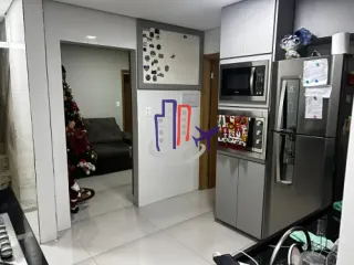 Casa Para Vender com 02 quartos no bairro Estaleiro em Contagem
