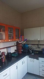 Casa Para Vender com 2 quartos no bairro Glória em Belo Horizonte