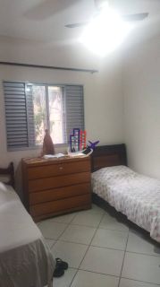 Casa Para Vender com 2 quartos no bairro Glória em Belo Horizonte