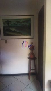 Casa Para Vender com 2 quartos no bairro Glória em Belo Horizonte