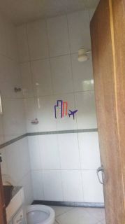 Casa Para Vender com 2 quartos no bairro Glória em Belo Horizonte