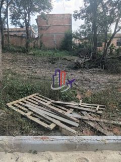Lote / Terreno de Bairro Para Vender no bairro Estâncias Imperiais em Contagem
