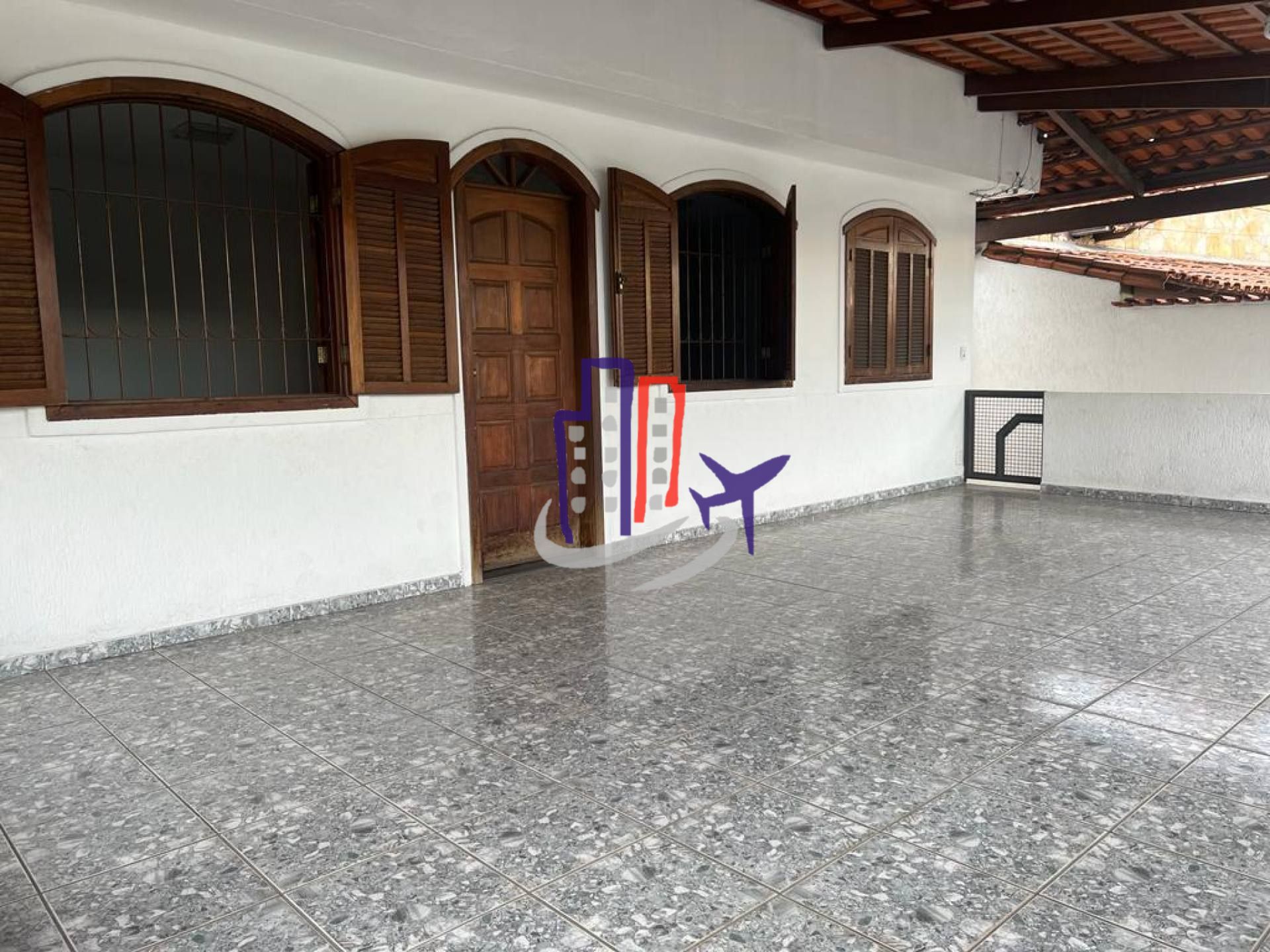 Casa Para Vender com 04 quartos no bairro Novo Eldorado em Contagem