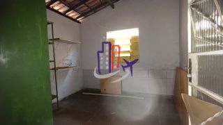 Casa Para Vender com 02 quartos no bairro Araguaia em Belo Horizonte