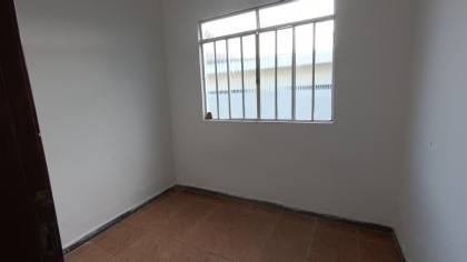 Casa Para Vender com 02 quartos no bairro Araguaia em Belo Horizonte