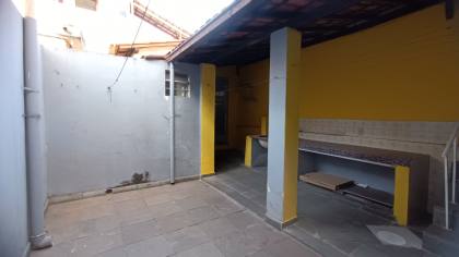 Casa Para Vender com 02 quartos no bairro Araguaia em Belo Horizonte