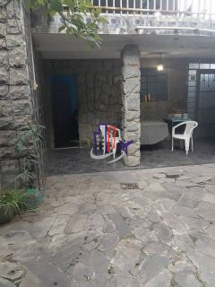 Casa Para Vender com 03 quartos 01 suítes no bairro Santa Cruz Industrial em Contagem
