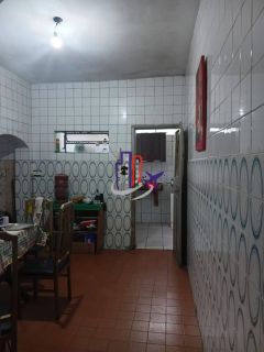Casa Para Vender com 03 quartos 01 suítes no bairro Santa Cruz Industrial em Contagem