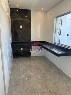 Casa Para Vender com 03 quartos 01 suítes no bairro Vila Verde em Betim