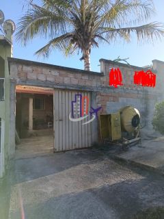 Casa Para Vender com 03 quartos 01 suíte no bairro Tropical em Contagem