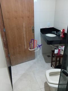Casa Para Vender com 03 quartos 01 suíte no bairro Tropical em Contagem