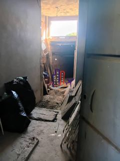 Casa Para Vender com 03 quartos 01 suíte no bairro Tropical em Contagem