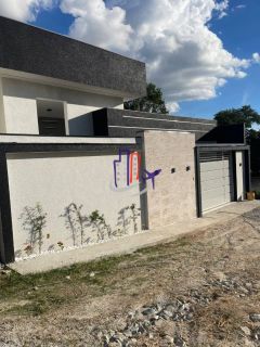 Casa Para Vender com 03 quartos 01 suítes no bairro Tropical em Contagem